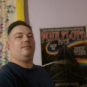 Meet your Posher, Wayne